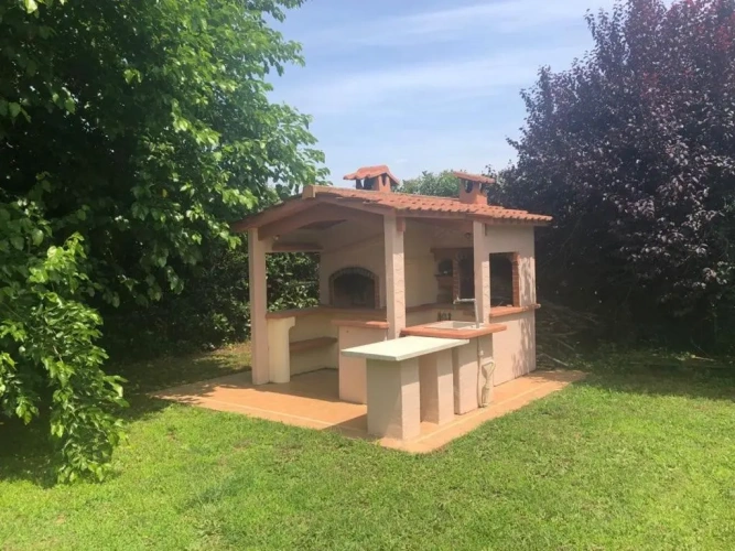 2 Bedrooms Villa