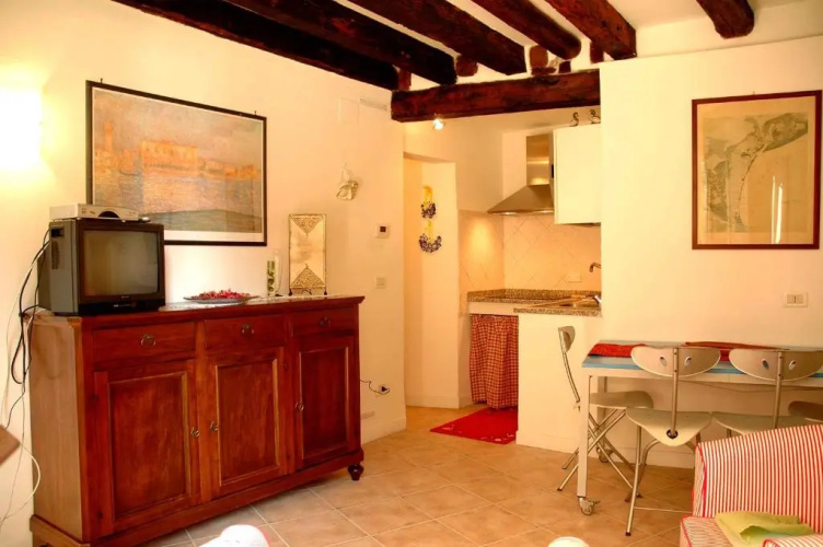 1410 Castello
