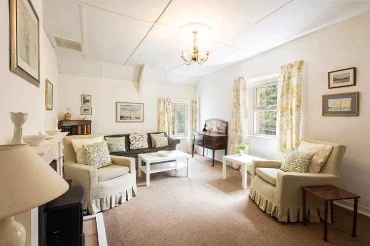 Host Stay Upper Lodge