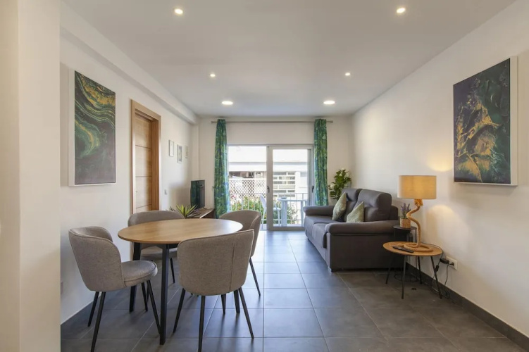 B74 - Baluarte Holiday Flat in Lagos