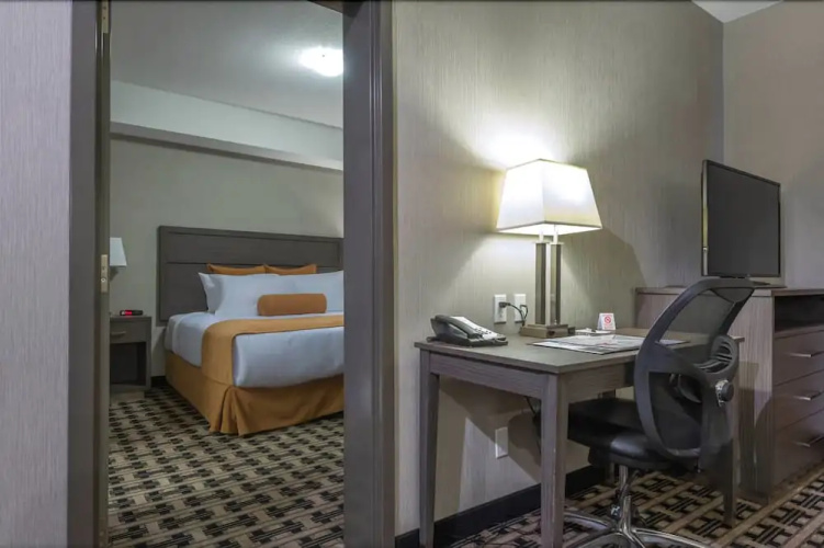 Timber Ridge Inn and Suites