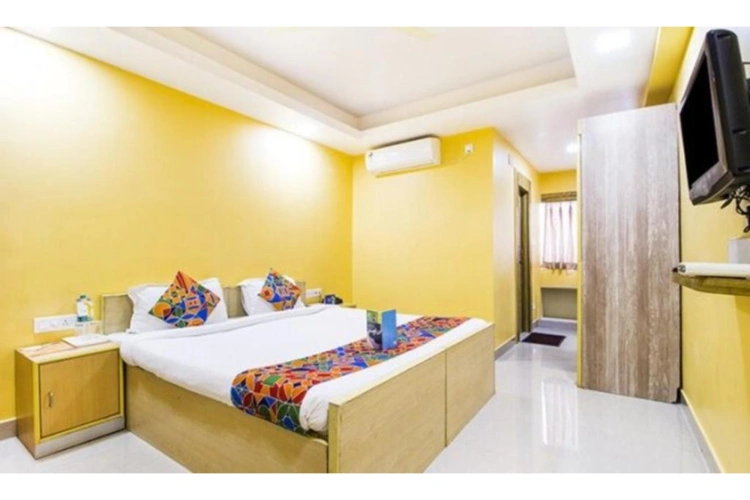 Deluxe Single room