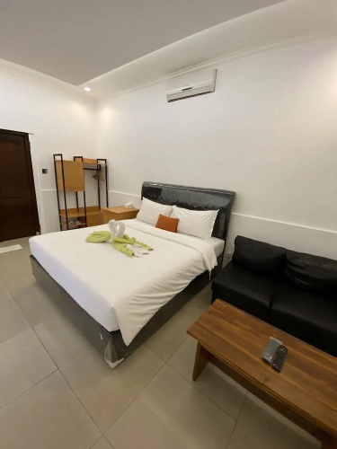 Chrome Hotel & Resort Solo