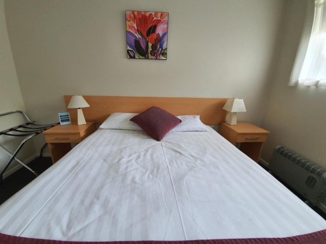 1 Bedroom Suite