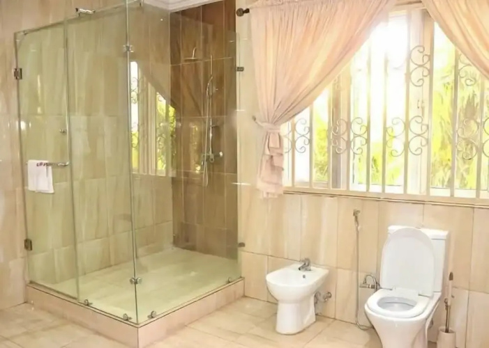 Hillview Apartments