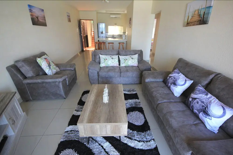 Isikhulu Apartments