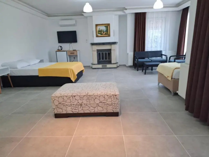 Evim Palace