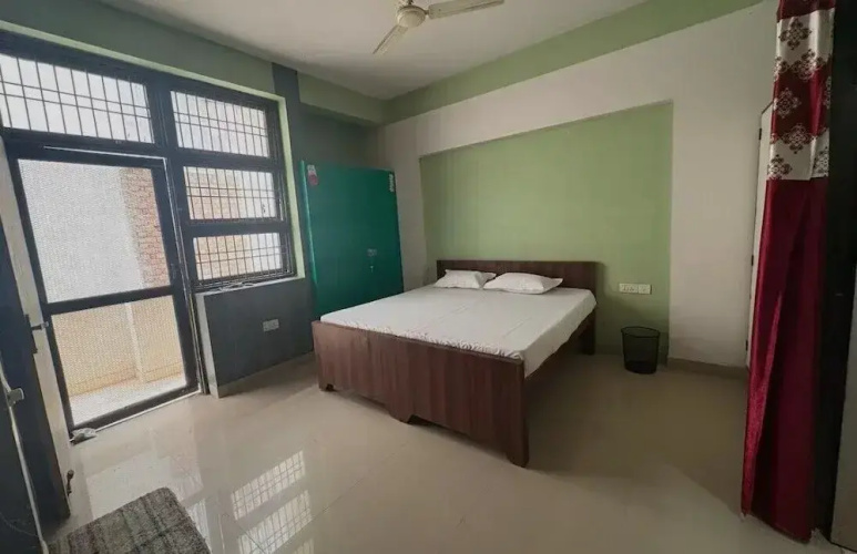 Awaraj Home Stay