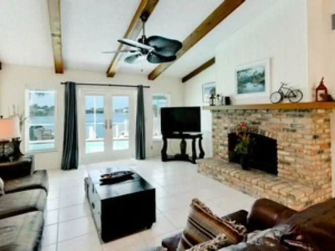 623 Ivanhoe Lane by RedAwning