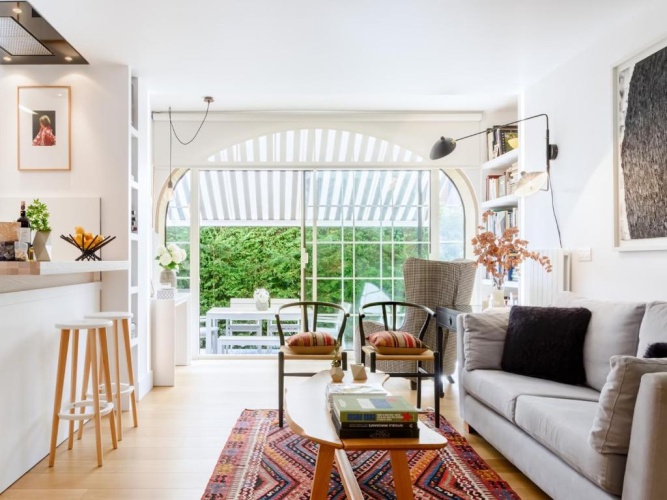 1 Bedroom Apartment