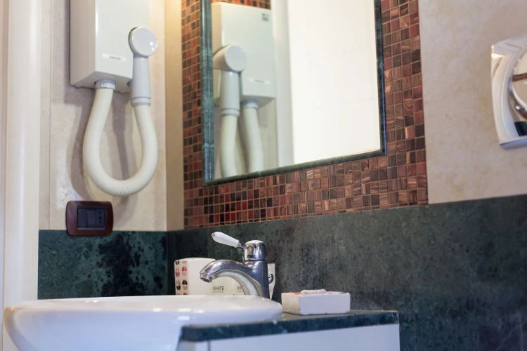 Best Suites Trevi