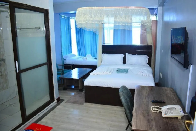 Brimak Hotel