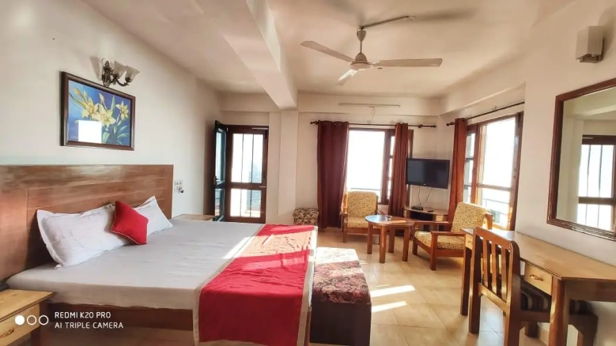 Deluxe room with mountain view