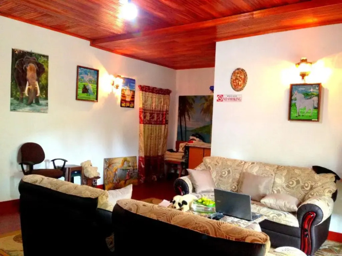 Ella Guest Inn