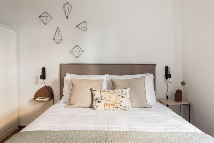 Groovy 2BR Apartment in Koukaki
