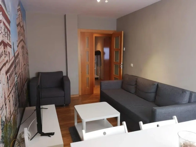 3 Bedrooms Apartment