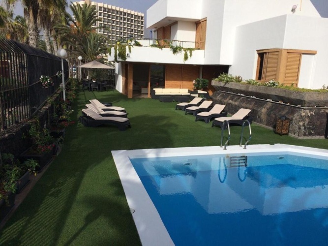 Villa