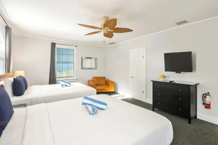 Superior Quadruple room