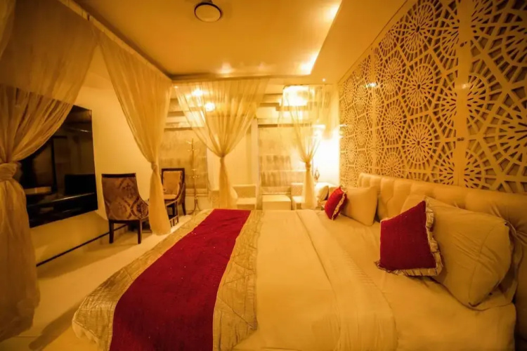 Hotel MK Vivanta