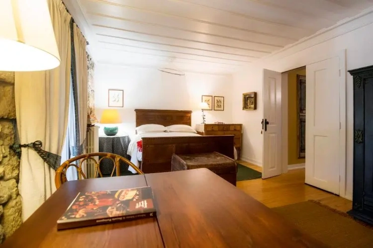 Deluxe Single room