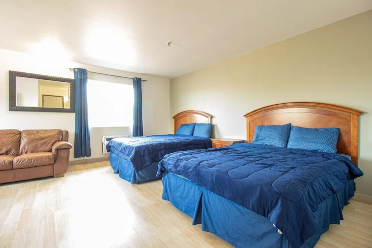 Manitou Inn & Suites