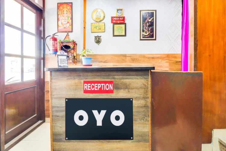 OYO HOME 92193 Gp Homestay