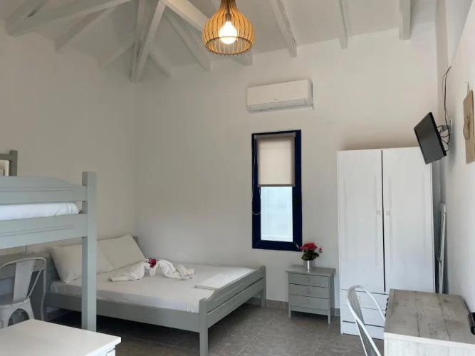 Simos Camping Elafonisos & Bungalows