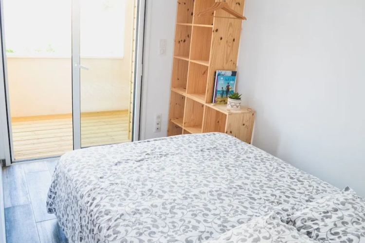 Body surf house