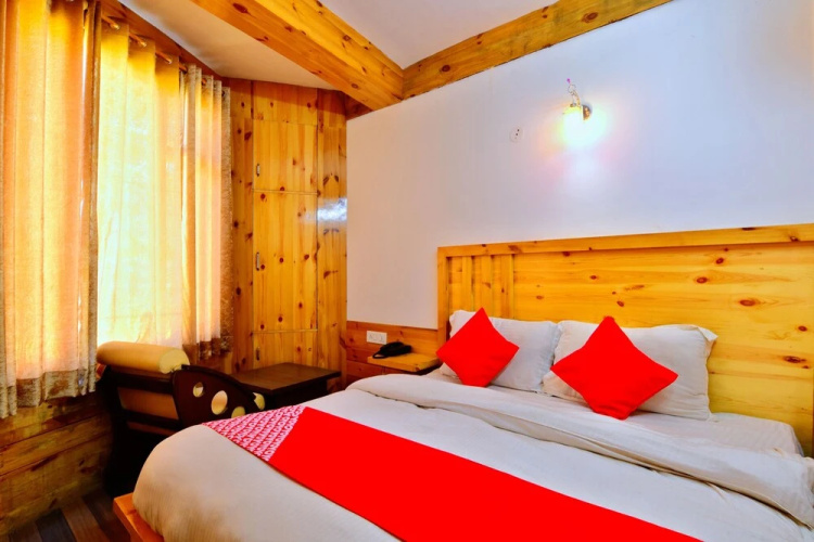 Chatanya Cottage