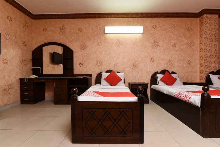 OYO 361 Al Janoub Hotel