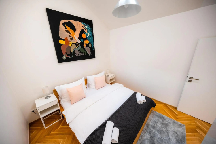 Luxurious Woodrow Wilson apt in Prague centre
