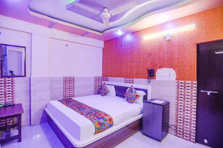 Fabexpress Kanha Dham