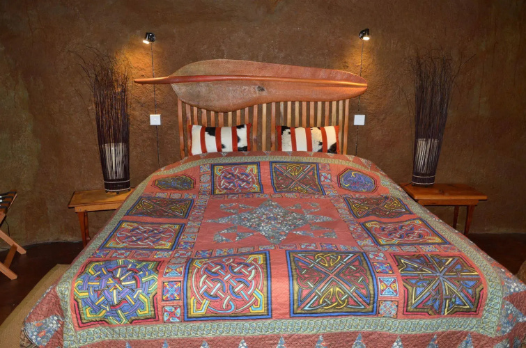 Antbear Drakensberg Lodge
