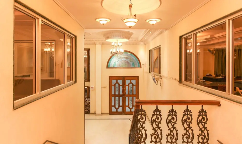 Hotel YKS