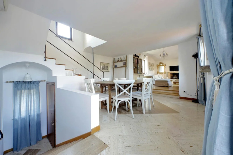 Treasurerome Spanish Steps Penthouse 4BR