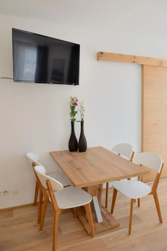 Apartment Blaser