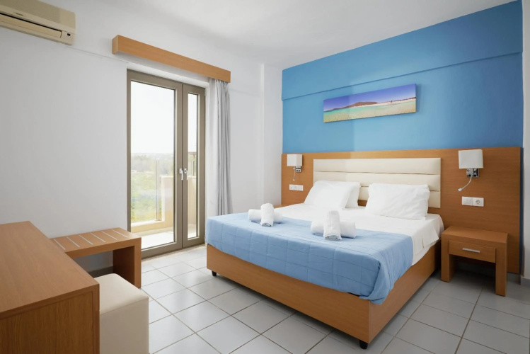 Acropolis Apartments