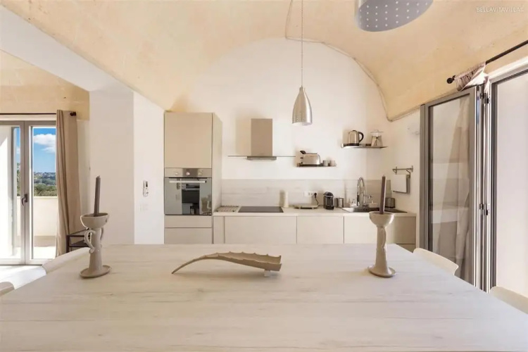 661 Villa con Piscina e Vista Panoramica a Ostuni
