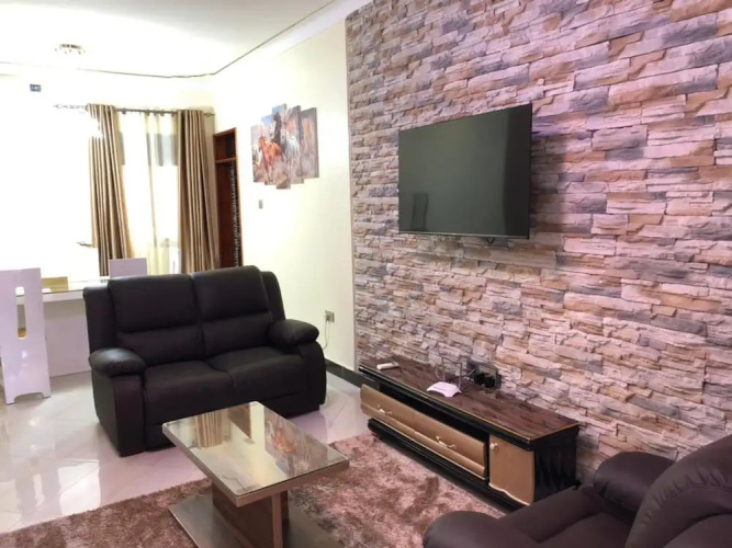 2 Bed - Sleeps 4 - Free Airport Shuttle