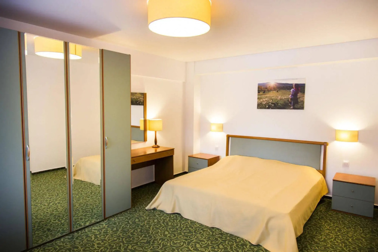 Hotel Herastrau