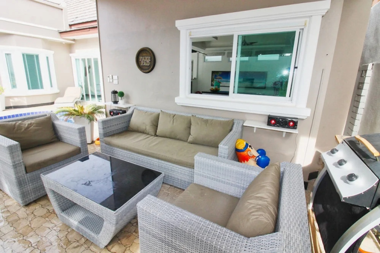 TJ Private Pool Villa
