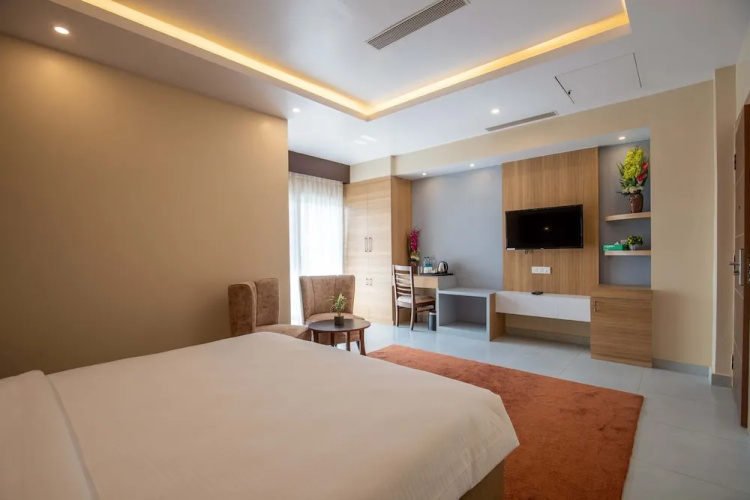 Hotel Palm International
