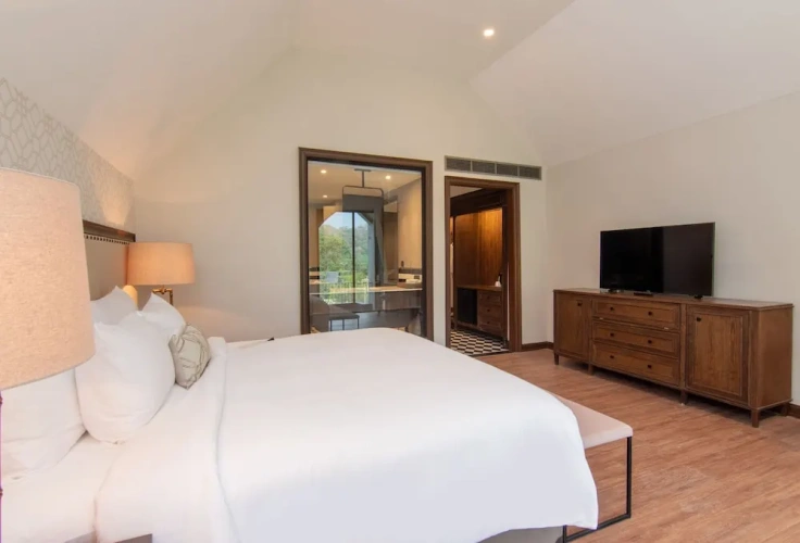 Deluxe Double room with balcony