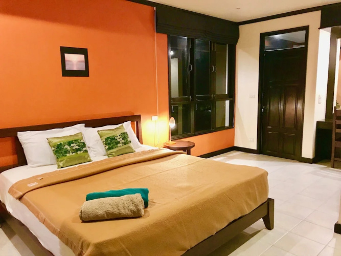 3 Bedroom Villa Beach Front Resort TG21