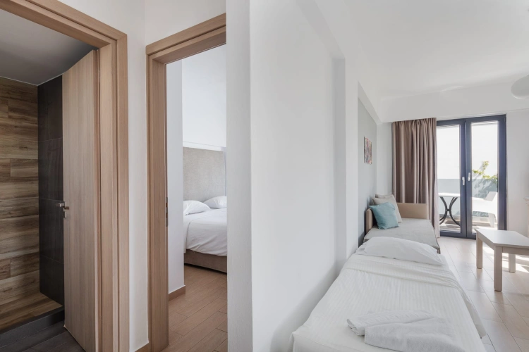 Twin Apartment