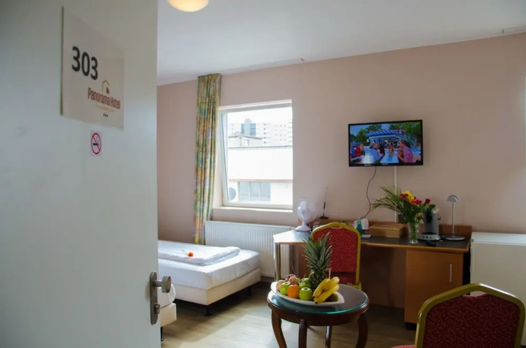 Standard Family room