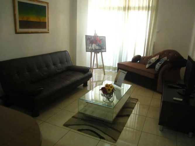 1 Bedroom Apartment