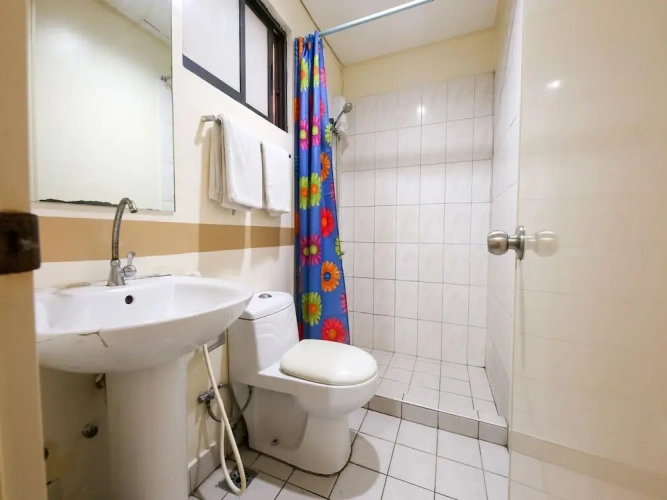 Economy Suite