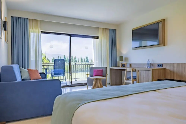 Superior Double room with balcony