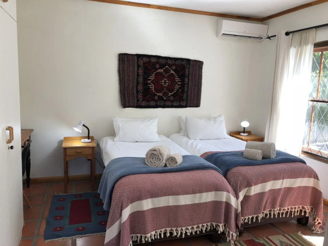 10 Alexander B&B